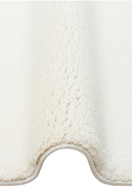 Soft White Kolay Kullanımlı Hav Toz Vermez Yumuşak Dokulu Modern Pofuduk Halı fırsatları