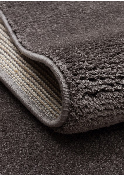 Soft Antrasit Kolay Kullanımlı Hav Toz Vermez Yumuşak Dokulu Modern Pofuduk Halı