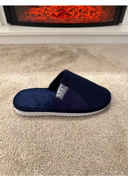 Erkek Sessiz Taban Çok Yumuşak ve Hafif Içi Yünlü Peluş Ev Terliği