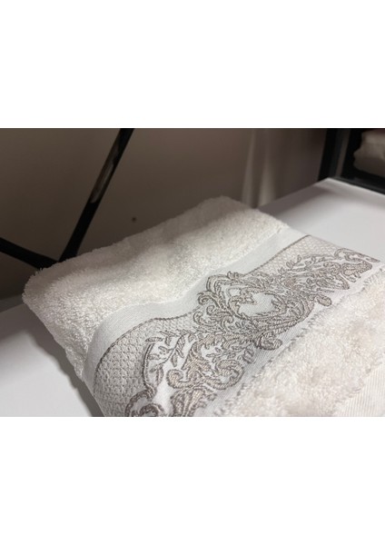 Desenli Jakarlıdray Sarnıc El Yüz Havlusu