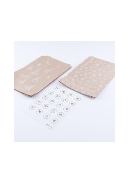 20 Adet Çam ve Kar Desenli Kese Kağıdı (18X30 Cm) ve Yılbaşı Oluşan Set fiyatları