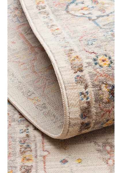Caretta 01 Cream Grey Yumuşak Doku Vintage Eskitme Desenli Sıcak Renk Tonlarına Sahip Salon Halısı