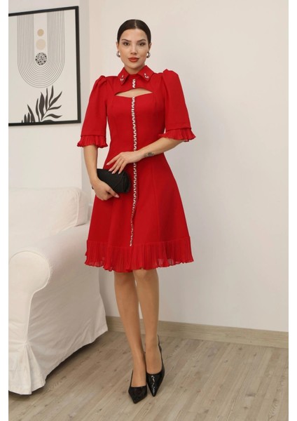 Göğüs Dekolteli El Işlemeli Gömlek Yaka Elbise 2310-KIRMIZI