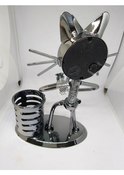 Kedi Figürlü Kalemlikli Masa Saati modelleri