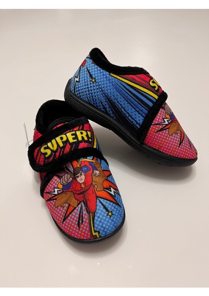 Erkek Çocuk Kışlık Hafif ,yumuşak ve Kaymaz Taban Panduf Ev Kreş Ayakkabısı Süper Man Model fiyatları
