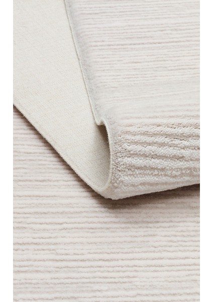 Bergama Plaın Cream %100 Akrilik ile Üretilen Dayanıklı ve Yumuşak Dokulu Koridor, Salon Halısı