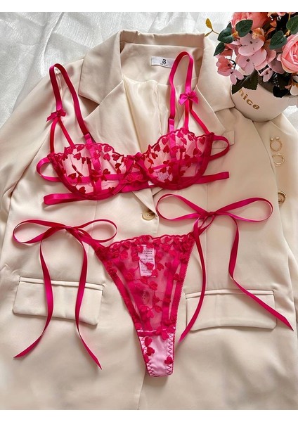 Kalp Detaylı Kırmızı Iç Giyim Takımı Yılbaşı Özel fiyatları