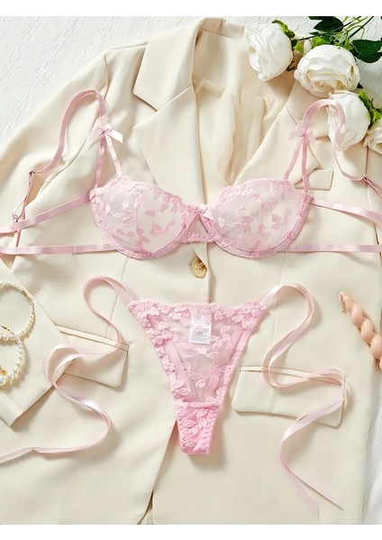 Kalp Detaylı Kırmızı Iç Giyim Takımı Yılbaşı Özel fiyatları