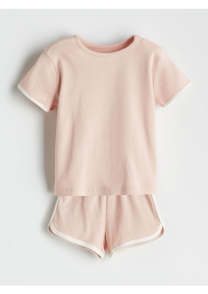 Yeni Sezon Bisiklet Yaka Basic Kız Bebek Şortlu Pijama Takımı