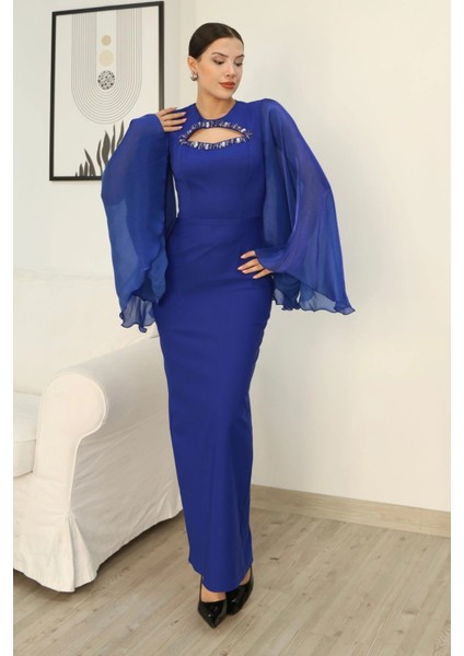 Dekoltesi Işlemeli Pelerinli Kol Abiye Elbise 2349-SAKS