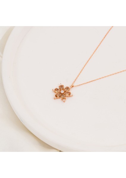 Zultanit Taşlı Papatya Gümüş Kolye fiyatları