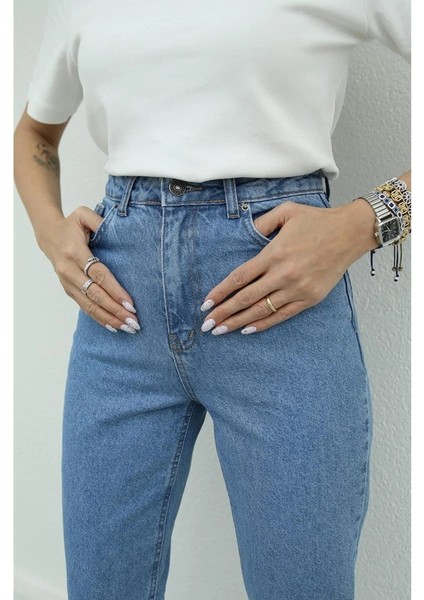 Mom Jean Açık Mavi Renk fiyatları