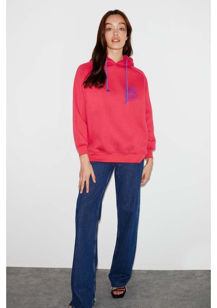 Polınıa Kadın Içi Polarlı Göğsü Baskılı Regular Fit Kontrast Kordonlu Kapüşonlu Pembe Sweatshirt modelleri