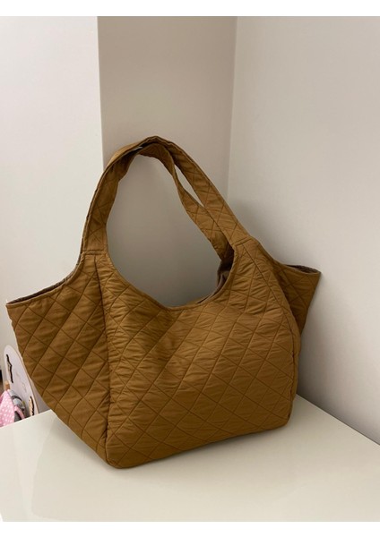 Kapitone Baklava Desenli Kumaş Çanta modelleri