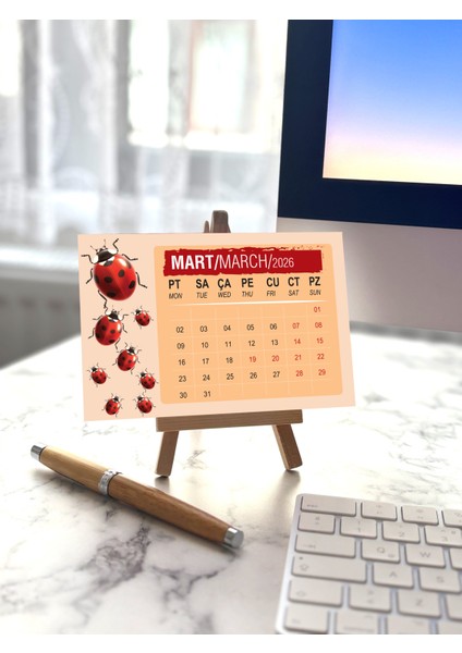 2026 Uğurböcek Temalı Masa Takvimi 10X15 Cm-Mini Ahşap Şövale Ile Birlikte fırsatları