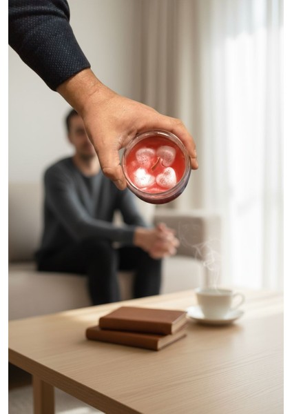 El Yapımı | Kalp Detaylı Romantik Kırmızı Kokulu Mum - Sevgiliye Hediye - Yıl Dönümü