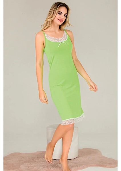 Lady Dantel Detaylı Yeşil Gecelik