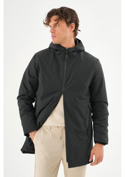 Erkek Regular Fit Kapüşonlu Fermuarlı Çok Cepli Kışlık Klasik Mont