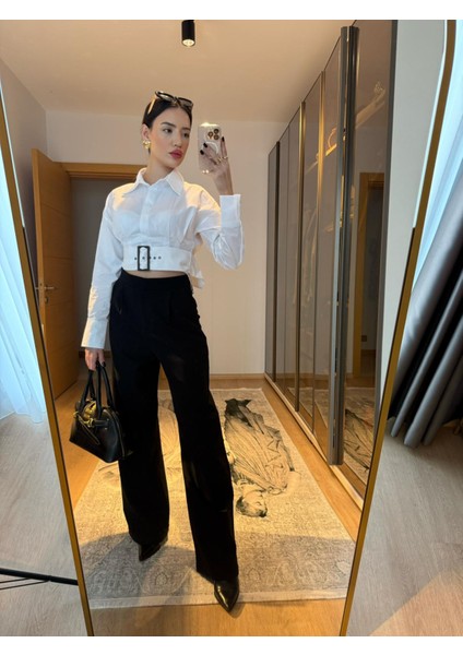 Kemer Detaylı Belden Oturtmalı Beyaz Gömlek fiyatları