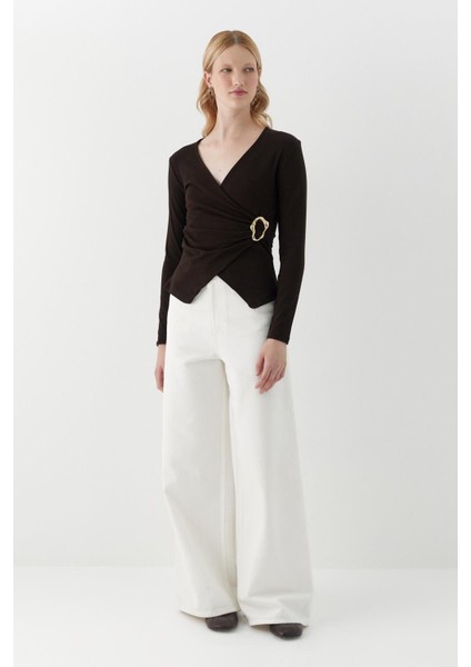 Kruvaze Kesim Toka Detaylı Bluz Acı Kahve