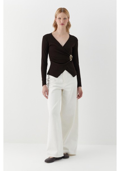 Kruvaze Kesim Toka Detaylı Bluz Acı Kahve fiyatları