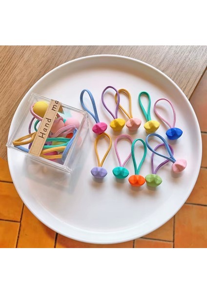 Kutulu Şekilli Lastik Toka 1 Kutu modelleri