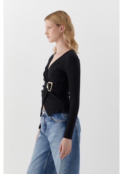 Kruvaze Kesim Toka Detaylı Bluz Siyah modelleri