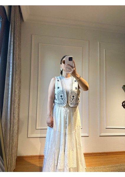 Nakışlı Yelek Krem fiyatları