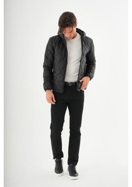 Erkek Reguler Fit Çok Hafif Kışlık Kapitone Mont