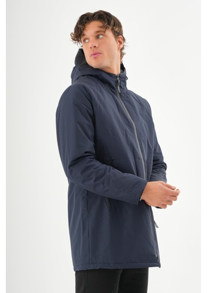 Erkek Regular Fit Kapüşonlu Fermuarlı Çok Cepli Kışlık Klasik Mont