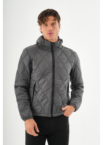Erkek Reguler Fit Çok Hafif Kışlık Kapitone Mont