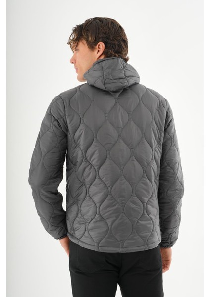Erkek Reguler Fit Çok Hafif Kışlık Kapitone Mont