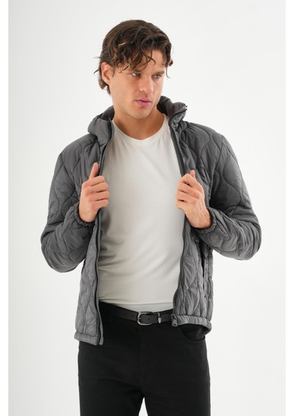 Erkek Reguler Fit Çok Hafif Kışlık Kapitone Mont