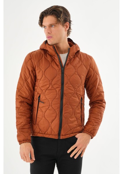 Erkek Reguler Fit Çok Hafif Kışlık Kapitone Mont