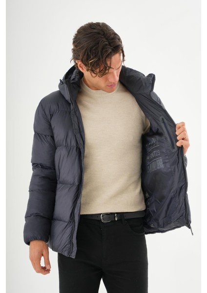 Erkek Kapüşonlu Fermuarlı Cepli Kışlık Şişme Kısa Mont