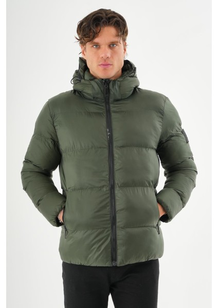 Erkek Kapüşonlu Fermuarlı Cepli Kışlık Şişme Kısa Mont