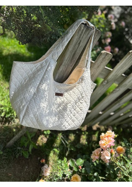 Kapitone Baklava Desenli Kumaş Heybe Çanta- Ekru