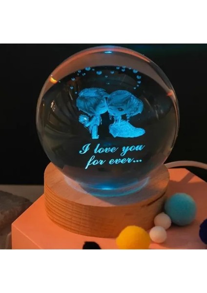 Dekoratif Öpüşen Sevgili Tasarımlı Işıklı Cam Küre