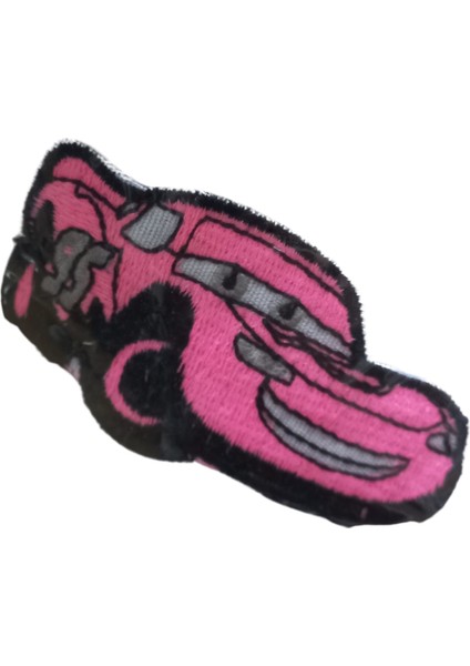 aplike ütü ıle yapışan araba pembe 95 yazılı arma 3x3 cm
