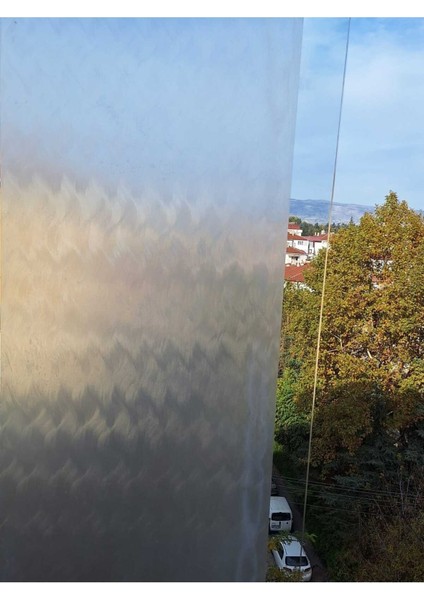 Dekoratif Şeffaf Cam Folyosu | Kendinden Yapışkanlı – Buzlu Cam Görünüm