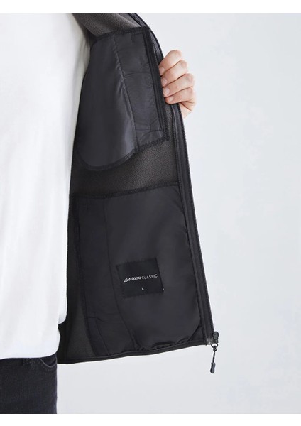 Lcwaıkıkı Classic Antrasit Standart Kalıp Kapüşonlu Erkek Mont fırsatları