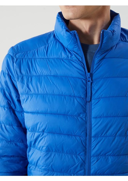 Lcw Eco Lacivert Standart Kalıp Dik Yaka Erkek Şişme Mont modelleri