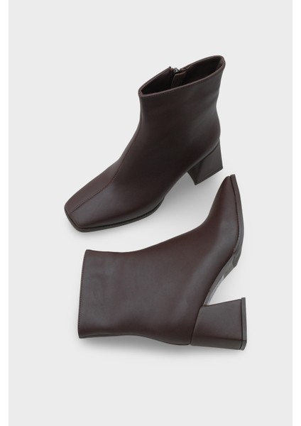 Celine Kadın Bot modelleri