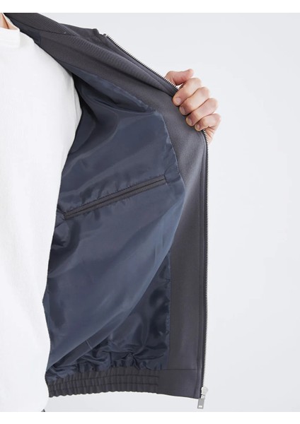 Lcw Vision Antrasit Standart Kalıp Gömlek Yaka Erkek Mont fırsatları