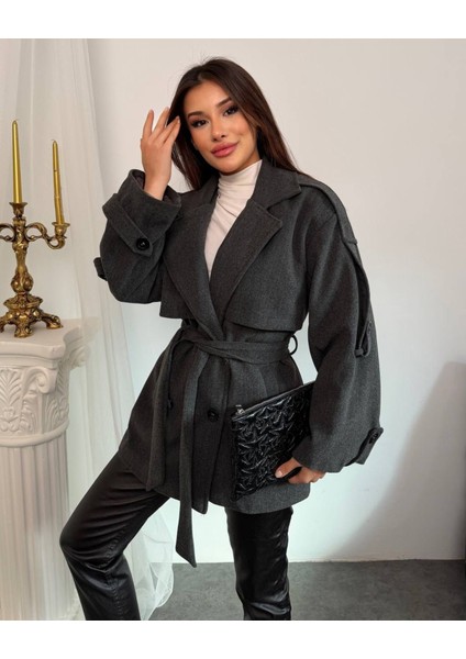 Apolet Kuşak Detalı Kaşe Kaban