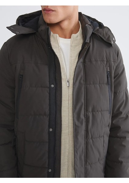 Lcwaıkıkı Classic Haki Standart Kalıp Kapüşonlu Erkek Mont modelleri