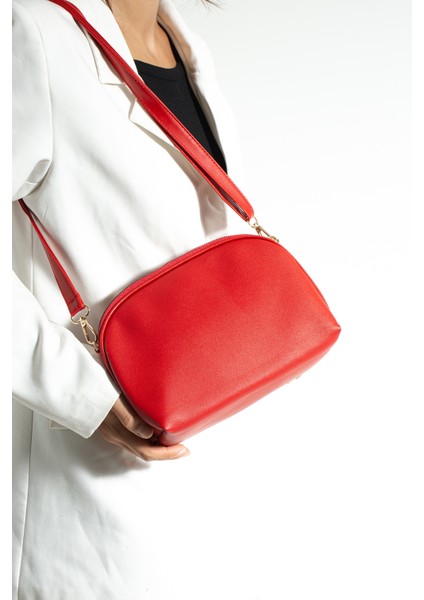 1298, Çapraz ve Omuz Ayarlanabilir Askılı, Kırmızı Renkli, Kadın Çantası fiyatları