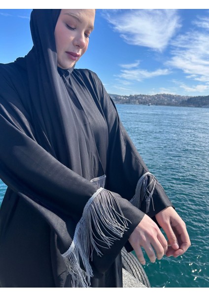 Gri Püsküllü Şallı Abaya Standart Beden (38--44)