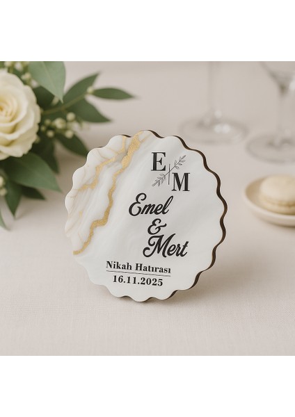 50 Adet Epoksi-Mermer Görünümlü Kişiye Özel Ahşap Magnet – Krem, Doğal - Nikah & Düğün Hediyeliği fırsatları