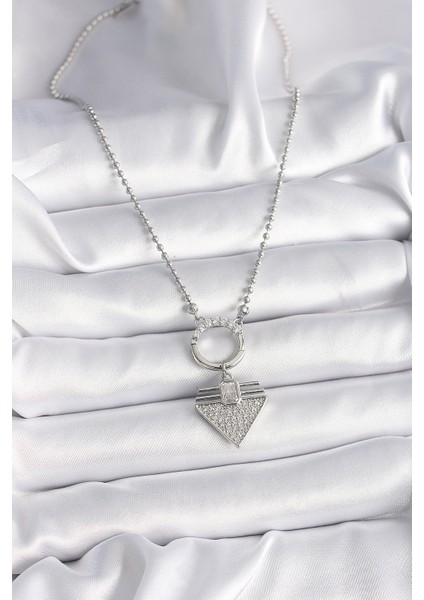 316L Çelik Gümüş Renk Topçuk Zincir Zirkon Taşlı Üçgen Model Kadın Kolye - TJ-BKO9574 modelleri